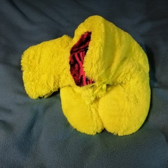 Neon house slippers - Picture 1 of 4